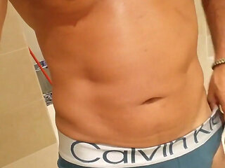 I Made a Very Hot Video with My Dark Green Underwear