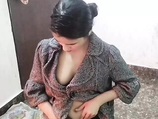 Step sister ko nanga kar ke pel diya