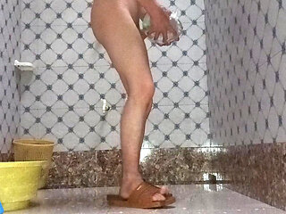 I masturbated vigorously in the bathroom with my special toy, and in the end, my cum strangely spilled out.