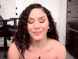 TugCastingQuickies - Exotic hottie Liv Revamped do hands-on tug casting interview