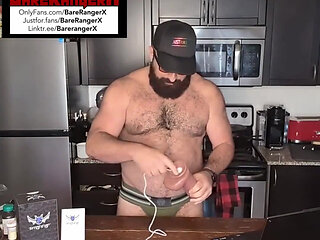 Review of Wildolo's Massive Dildo