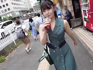 Creamy Kiss Stroll: Teasing Mouthful, Swirling Every Warm Drop - Asian Teen Outdoor BJ, Part 1