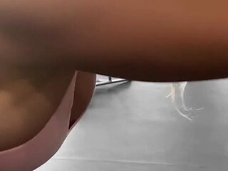 Wifey Working Out in the Gym