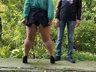 Stepmother'_s skirt that'_s too short and wet pussy