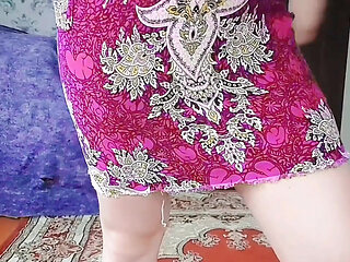 Lovelish Whispers Float Through The Night