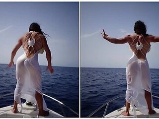 Muscle Mermaid. Ulysses, Your Master Tree Is Mine