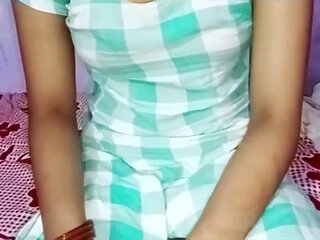 Cute Indian Desi Bhabhi Stocking with Derver and Hard-core Fucking Front of Her Stepsister in Clear Hindi Audio