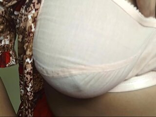 Real Married Couple Homemade Indian Sex Desi Wifes Milk Pressing