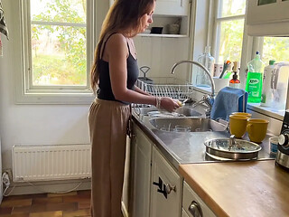 Husband Gets Horny Watching Hot MILF Wife Doing the Dishes, Takes Her From Behing and Gives His Load