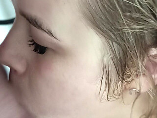 Hot Blonde Gets Hot in the Shower