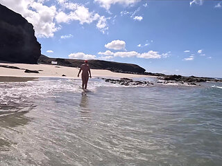 Naked MILF Swimming with Anal Plug Underwater