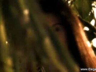 Eleganxia - natural tits clip