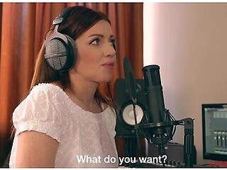 Singer Between Records Decided To Have Sex / Luna Roulette