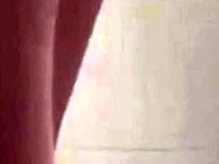 Naughty sister-in-law watches through the keyhole