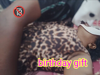 Chennai Colleage Girl Got Mouth Fucked by Her Boy Bestie on Her Birthday - Tamil Audio with Loud Moaning