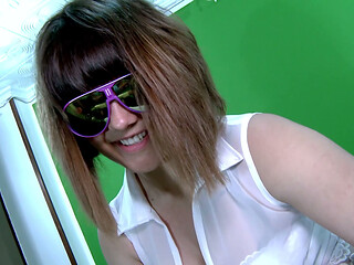 Penelope Del Sol: Beautiful Busty Brunette Penelope Del Sol Tries Out the Fucking Machine