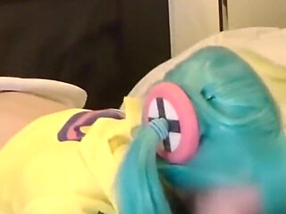 E-cup Model in Cosplay Took Things Further Than Anyone Expected 1st