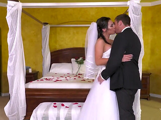 Trans Angels - Blushing Bride Chanel Santini's Ravenous Appetite for Dick - Secretly Chanel and The Best Man