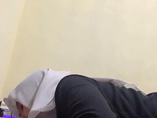 Hyper Hijab Wants to Be on Top