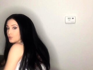 Solo booty assed babe ass toying masturbation in hi def