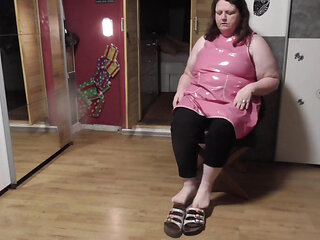 In the Rubber Apron I Flatten the Slippers