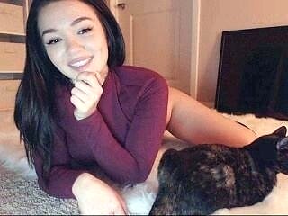 Amateur Asian teen sucks this big hard cock