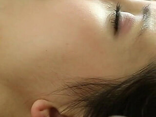 Young Couple Have Girlfriend Sex! Asian Model Gets Pussy Licked