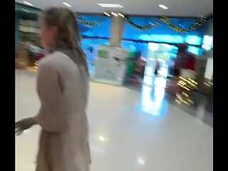 Did you know that in Thailand, many celebrate Christmas even though most don'_t follow the traditional holiday beli...