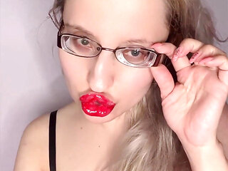 How Do You Want I Show You My Big Eyeglasses?