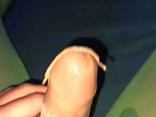 Another cumshot inside gray high spandex tights