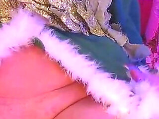 Hot Dance for Your Eyes