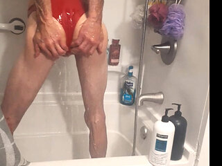 Cdmichelle Talking a Shower While Sucking & Fucking Dildo