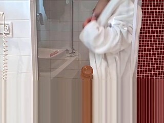 Horny MILF Fresh From Shower Stuffs Realistic Dildo Deep