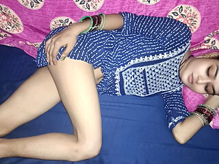 Having sex with a friend's wife sitting on his penis, the semen came out. And indian sex video xxx video