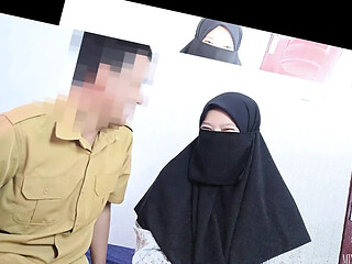 Government Officer Fucks Lonely Asian Niqab Woman When Doing Home Survey - Her Husband didn't know she become whore - Minokiiko