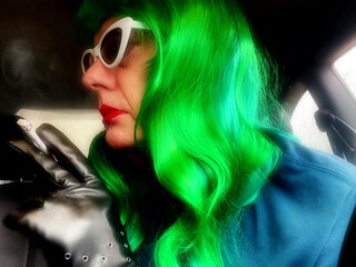 ANOTHER VERY HOTTT GREEN WIG VS120 MENTHOL SMOKING VIDEO YOU MIGHT LIKE