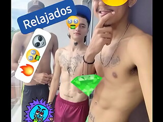 Relajado con los parceros cjsoccer44 jrm9821 jhonjavier1244 EventosGayMed TheBlowers Grindr xv ...