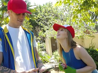 Brunette Babe Dolly Leigh Sucks Richie's Cock in Doggy and Cowgirl Positions