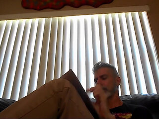 Ignoring You - Daddy Giant 7