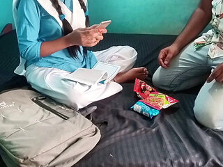 Indian School Girl MMS Sex (18+)
