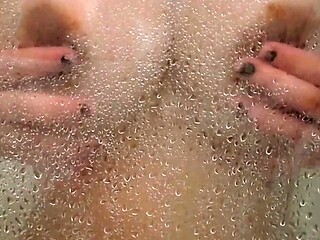 Big Boob hotty masturbate