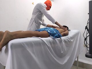 For This Reason, You Should Always Have A Condom In Your Pocket When You Are A Masseuse