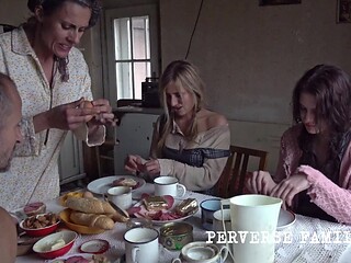 Pervy stepfamily has sex before the breakfast