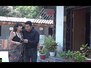 Indian Beautiful girl sex before marriage and comments about her fianc&eacute_!