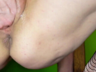 Deep Fisting First Time Real Squirting Orgasm Homemade MILF Close up View Pussy