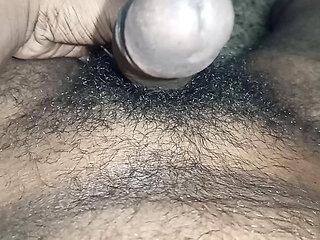 Desi Aunty Nude with Kissing and Fucking