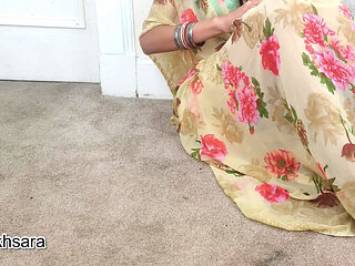 Desi Husband Fucking His Sexy Wife Hard with an Expensive Gift Hindi Audio