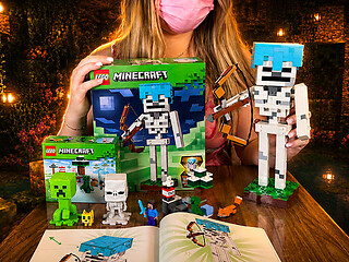 Bringing the Minecraft Skeleton to life that SHOOTS a BOW. Cozy LEGO Build. SFW
