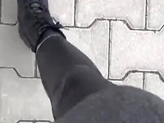 Who Comes to Clean My Shoes?
