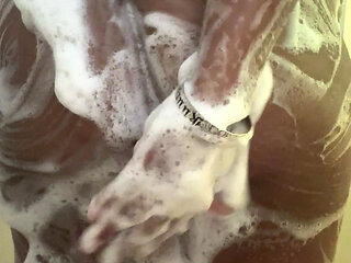 POV: watch me shower